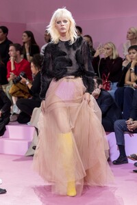 defile-ralph-amp-russo-printemps-ete-2020-paris-look-46.thumb.jpg.940380a52c6681594a1206a6eda0305d.jpg