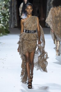 defile-redemption-printemps-ete-2020-paris-look-19.thumb.jpg.0fc54bc824682cebc53b533d4ca2593d.jpg