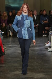 defile-veronica-beard-automne-hiver-2020-2021-new-york-look-19.thumb.jpg.bf76725d94611ca7b185d48e7bc79184.jpg