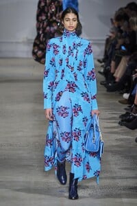 defile-zadig-amp-voltaire-automne-hiver-2020-2021-new-york-look-41.thumb.jpg.f9828b45e83b84353f7bdccfdb7eb7ab.jpg