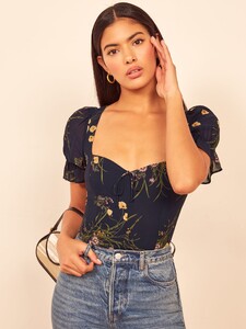 delevan-top-mademoiselle-4.thumb.jpg.1e8f70b86eb376cabd7d20a6210420db.jpg