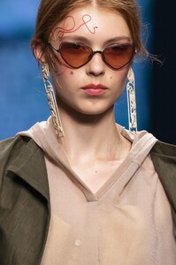detail-defile-anteprima-printemps-ete-2020-milan-detail-70.thumb.jpg.0402e98d70057c5c96d3de793f3e472c.jpg