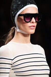 detail-defile-elisabetta-franchi-printemps-ete-2020-milan-detail-65.thumb.jpg.4e79df5f75a9d631be393885b6ea2304.jpg