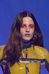 detail-defile-jean-paul-gaultier-printemps-ete-2020-paris-detail-190.thumb.jpg.028d3635d87ccd26c3f29d87fc9c5a00.jpg