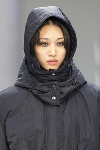 detail-defile-max-mara-automne-hiver-2020-2021-milan-detail-150.thumb.jpg.6c0772d5040fb80422e4827d7a49180c.jpg