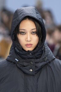 detail-defile-max-mara-automne-hiver-2020-2021-milan-detail-32.thumb.jpg.9d25d482f306196956b4b4641c6da8b0.jpg