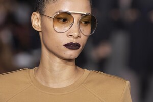 detail-defile-max-mara-printemps-ete-2020-milan-detail-25.thumb.jpg.d06bc8010c6d108278f5243f6ee225a8.jpg