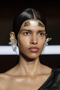 detail-defile-preen-by-thornton-bregazzi-automne-hiver-2020-2021-londres-detail-82.thumb.jpg.33be08178f0afe45b875687c48bd12b4.jpg