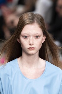 detail-defile-tod039s-printemps-ete-2020-milan-detail-28.thumb.jpg.fc855f15ac370ee89523c67be39e56a0.jpg