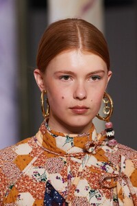 detail-defile-ulla-johnson-automne-hiver-2020-2021-new-york-detail-65.thumb.jpg.3baa0ddc1f4fd54f4a9c3a94f0153efb.jpg