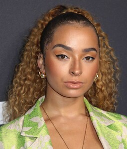 ella-eyre-nme-awards-2020-6.jpg