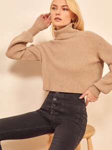 elsie-straight-leg-jean-mojave-1.thumb.jpg.64f75983eccc46de63e0e23677d8b418.jpg
