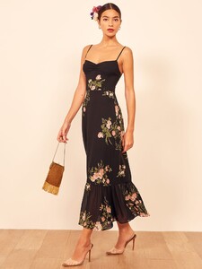 emersyn-dress-crystal-3.thumb.jpg.00b5d1c2e83de077cd7f66dbfc146fe2.jpg