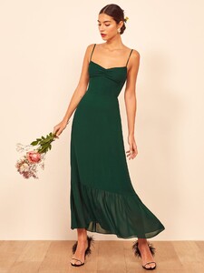 emersyn-dress-emerald-1.thumb.jpg.f8444c617e27c91f1c8719060e84e15c.jpg