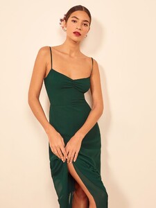 emersyn-dress-emerald-2.thumb.jpg.558b15a97d45eedcc835c42cf7e1ec32.jpg