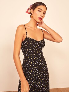 emersyn-dress-posie-2.thumb.jpg.24e05af797784e854fac71467474af02.jpg