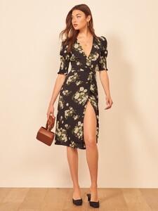 esmerelda-dress-celeste-3.thumb.jpg.92013e1b2922477e6b3034e4fd8278dd.jpg