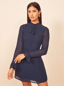 fox-dress-navy-3.thumb.jpg.8e6d98fd08162e8297eccb2ff3cb7336.jpg