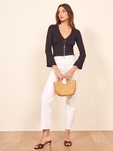 gellar-top-black-2.thumb.jpg.d20b1ed078121a44c3b1e28e054ee54b.jpg