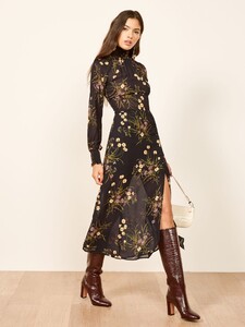 georgina-dress-mademoiselle-1.thumb.jpg.b0a42a4ff4bd1012c58b9517072bb3d7.jpg