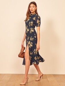 gio-dress-yolanda-4.thumb.jpg.e809aad6f67dc838ee4b1fc7b0bae600.jpg