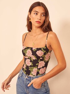grace-top-rosalia-4.thumb.jpg.9d587f96be56ec3e37ab9117e543ef06.jpg
