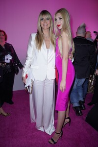 heidi-klum-christian-siriano-show-at-new-york-fashion-week-02-06-2020-2.jpg