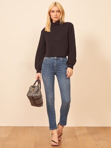 high-skinny-jean-destin-1.thumb.jpg.d3b9122eec1bb23439fee2d916f6ec2a.jpg