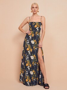 ingrid-dress-graciella-5.thumb.jpg.6061db2a11b91c8d85d450691a286c37.jpg