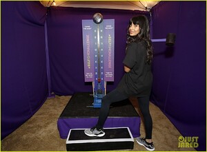 jameela-jamil-backlash-legendary-comments-zumba-event-06.jpg