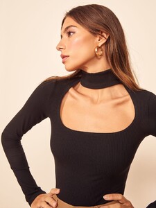 jem-bodysuit-black-2.thumb.jpg.3ede7ca4ac5bc99b86829c20981535c3.jpg