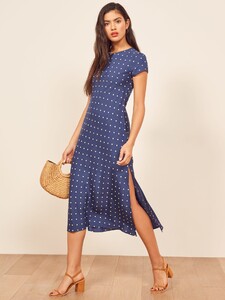 jennifer-dress-georgina-1.thumb.jpg.5a5624baa87c1090e9c34b4c11c07e38.jpg