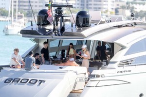 josie-canseco-spotted-while-chilling-with-david-grutman-on-his-fancy-boat-in-miami-florida-060220_7.jpg
