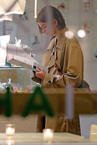 kaia-gerber-macha-cafe-in-milan-02-18-2020-0.jpg