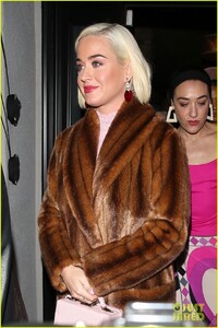 katy-perry-february-2020-03.jpg