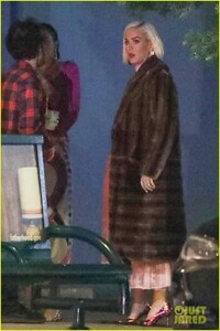 katy-perry-february-2020-04.jpg