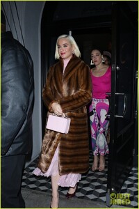 katy-perry-february-2020-08.jpg