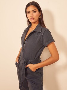 kenny-boiler-jumpsuit-stone-2.thumb.jpg.123632cd55db66ddbcb67e47c64aba05.jpg