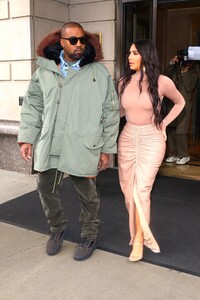 kim-kardashian-and-kanye-west-leaves-hotel-in-new-york-city-02-05-2020-0.jpg