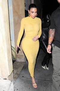 kim-kardashian-carousel-restaurant-in-glendale-02-19-2020-1.jpg