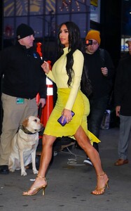 kim-kardashian-outside-good-morning-america-in-new-york-02-05-2020-14.jpg