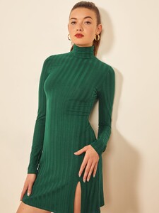 libra-dress-emerald-5.thumb.jpg.74d862570aa3e5f5718058e72b7a5aef.jpg
