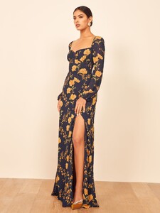 madeleine-dress-bernadette-5.thumb.jpg.8d6ec098d6bc148fc326d44d878ad0ee.jpg