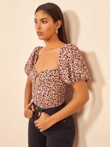 mallow-top-pink_panther-3.thumb.jpg.ac9f7088c91c1a3dbf14236680ff6bdb.jpg