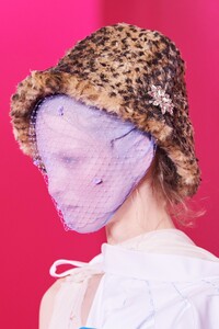 margiela0145.thumb.jpg.4339922b6a81d59e4c93cd1b91804b05.jpg
