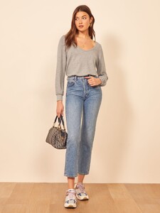 maria-sweater-heather_grey-2.thumb.jpg.a0e01b7eee78327e10321304b97df47e.jpg