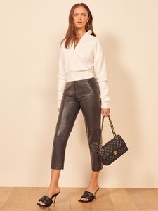 marla-zip-sweatshirt-vintage_white-2.thumb.jpg.b375c64ef34b9adb6030c6bf9b514430.jpg