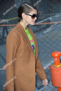 michael-kors-show-arrivals-fall-winter-2020-new-york-fashion-week-usa-shutterstock-editorial-10555008y.thumb.jpg.9ac5e707a07e0c925fdab35d0596b795.jpg