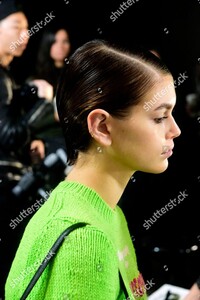 michael-kors-show-backstage-fall-winter-2020-new-york-fashion-week-usa-shutterstock-editorial-10554210v.thumb.jpg.2d11bda8960380ba4028d41585a35c35.jpg