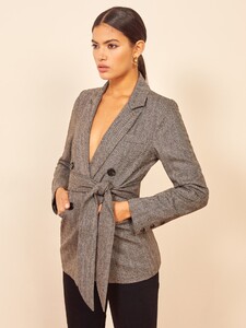 newcastle-blazer-black_herringbone-2.thumb.jpg.912530f2c23a0aff4ae7bfce5195c141.jpg